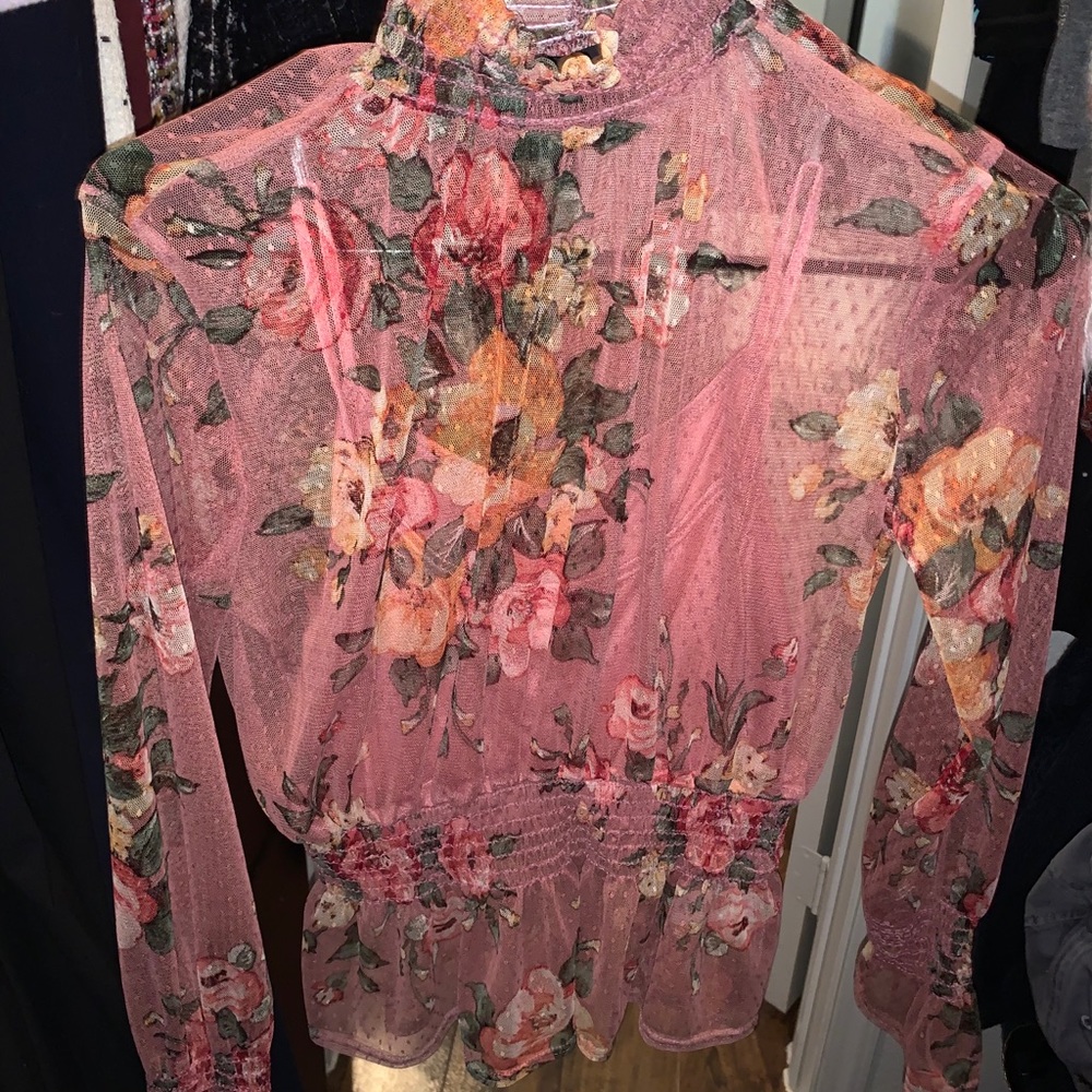 Long sleeve mesh shirt